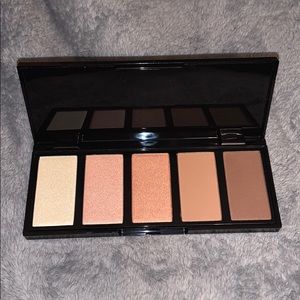 NYX highlighting &bronzer palette